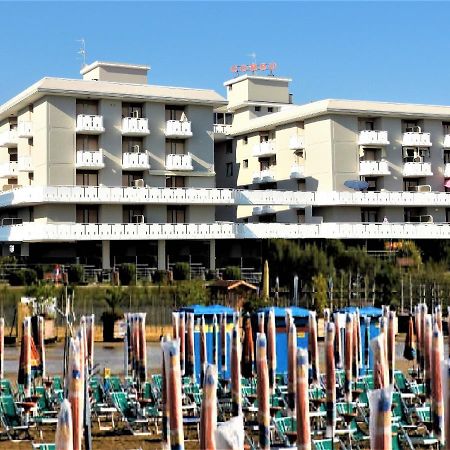 Corso - Appartamenti Bibione Esterno foto