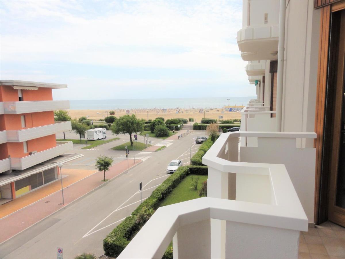 Corso - Appartamenti Bibione Esterno foto