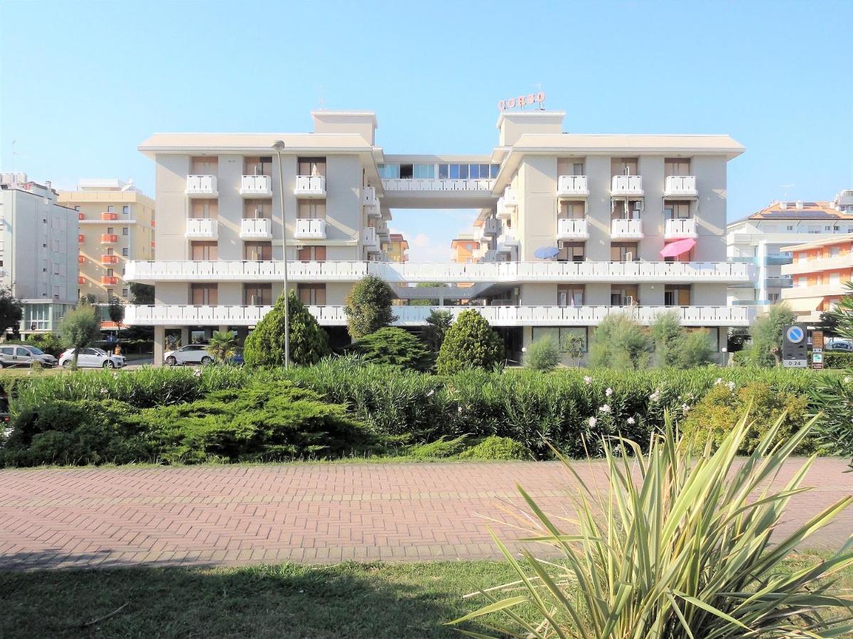 Corso - Appartamenti Bibione Esterno foto